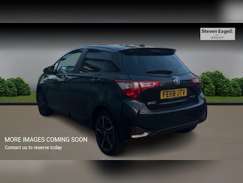 Used Toyota Yaris 2018 for sale - 76370427: Photo