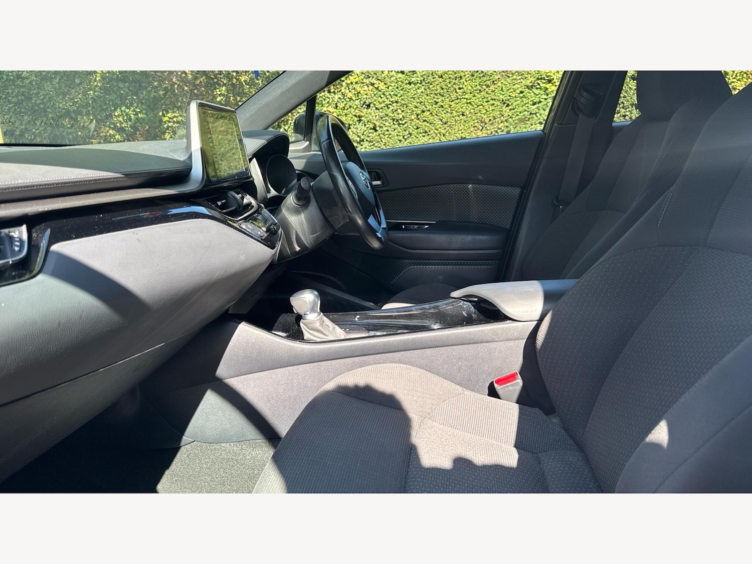 Used Toyota C-HR 2019 for sale - 76012896: Photo 12