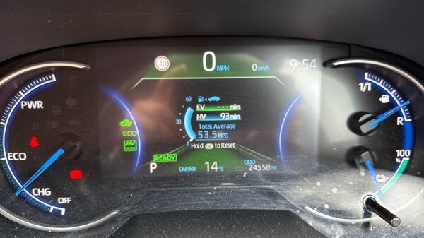 Used Toyota RAV4 2022 for sale - 76326925: Photo 8