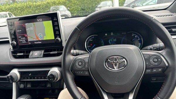 Used Toyota RAV4 2022 for sale - 76326925: Photo 9