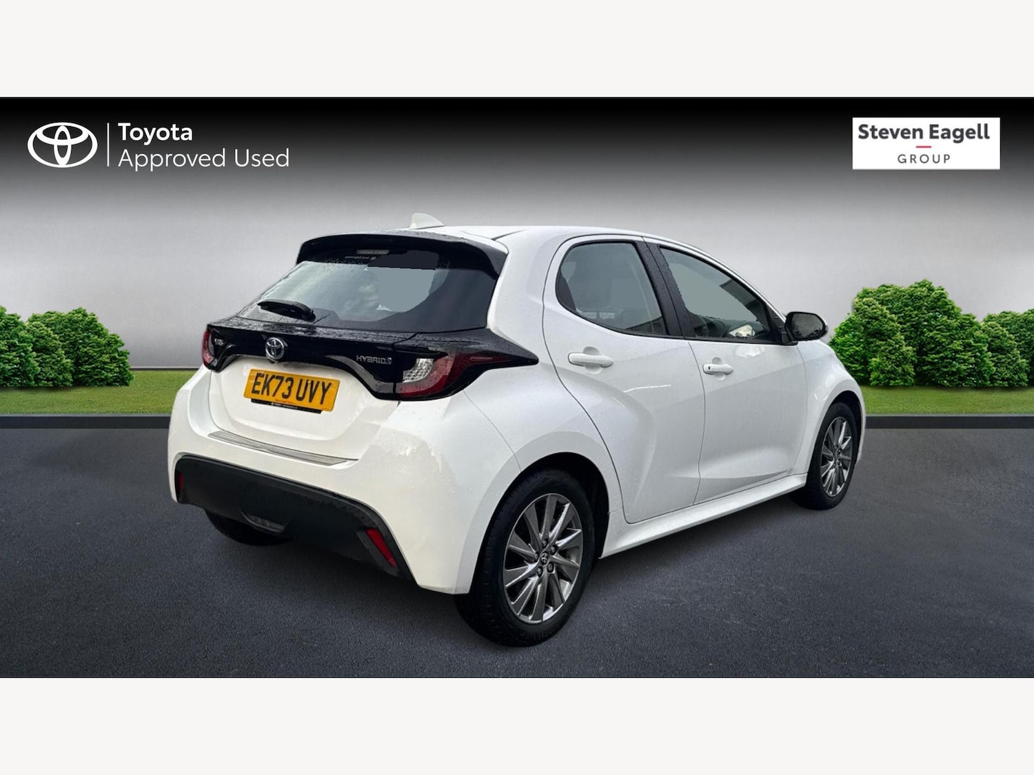 Used Toyota Yaris 2023 for sale - 77400809: Photo 2