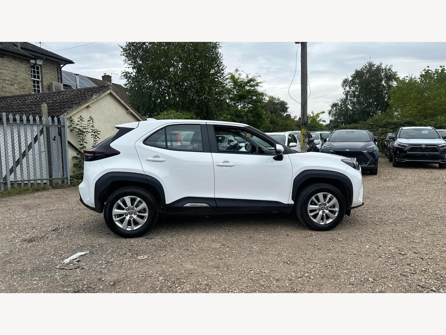 Used Toyota Yaris Cross 2024 for sale - 77144591: Photo 18