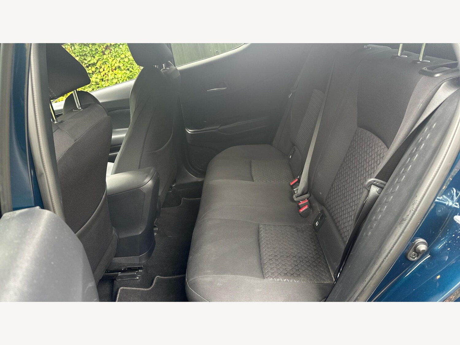 Used Toyota C-HR 2023 for sale - 76260159: Photo 15