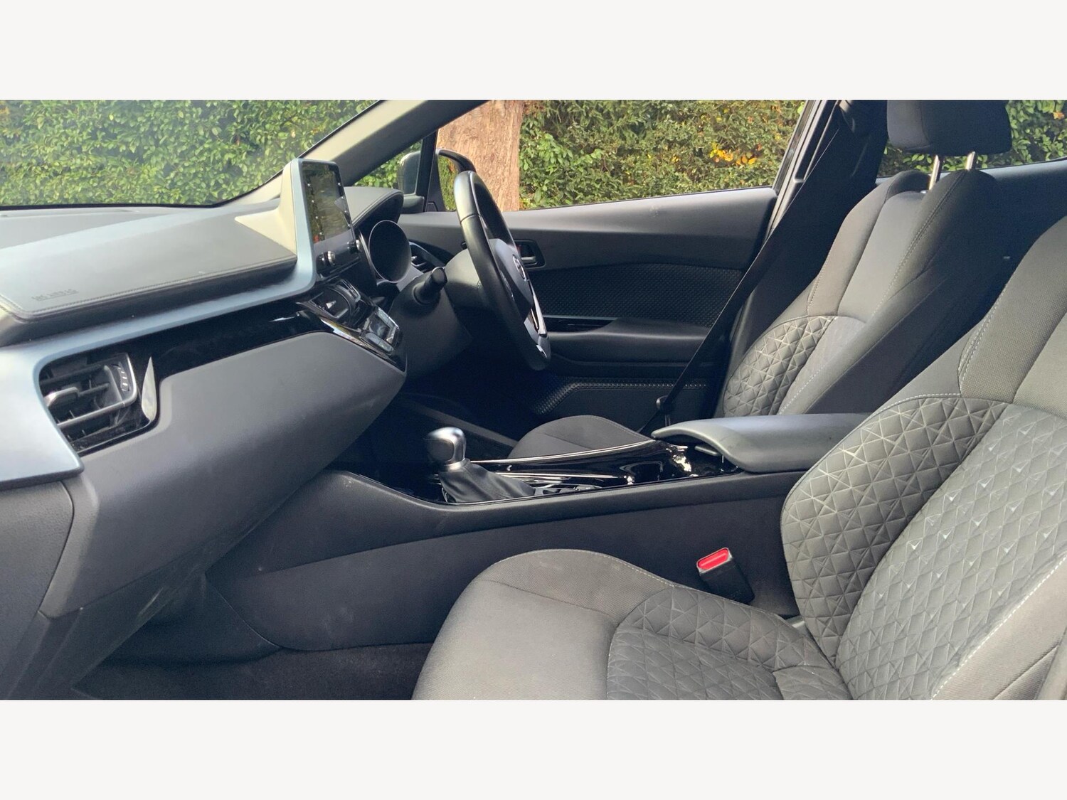 Used Toyota C-HR for sale - 76527770: Photo 12