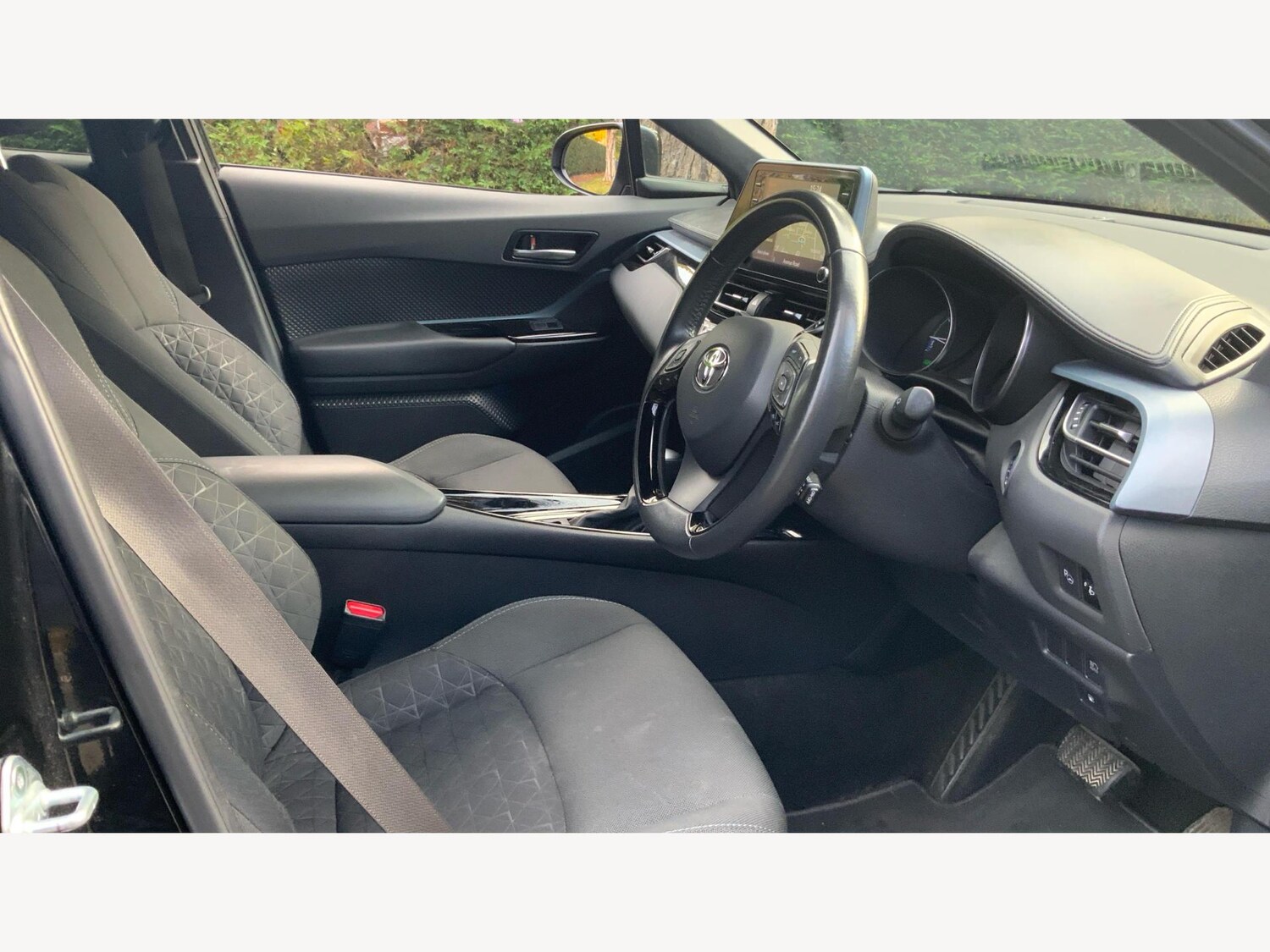 Used Toyota C-HR for sale - 76527770: Photo 13