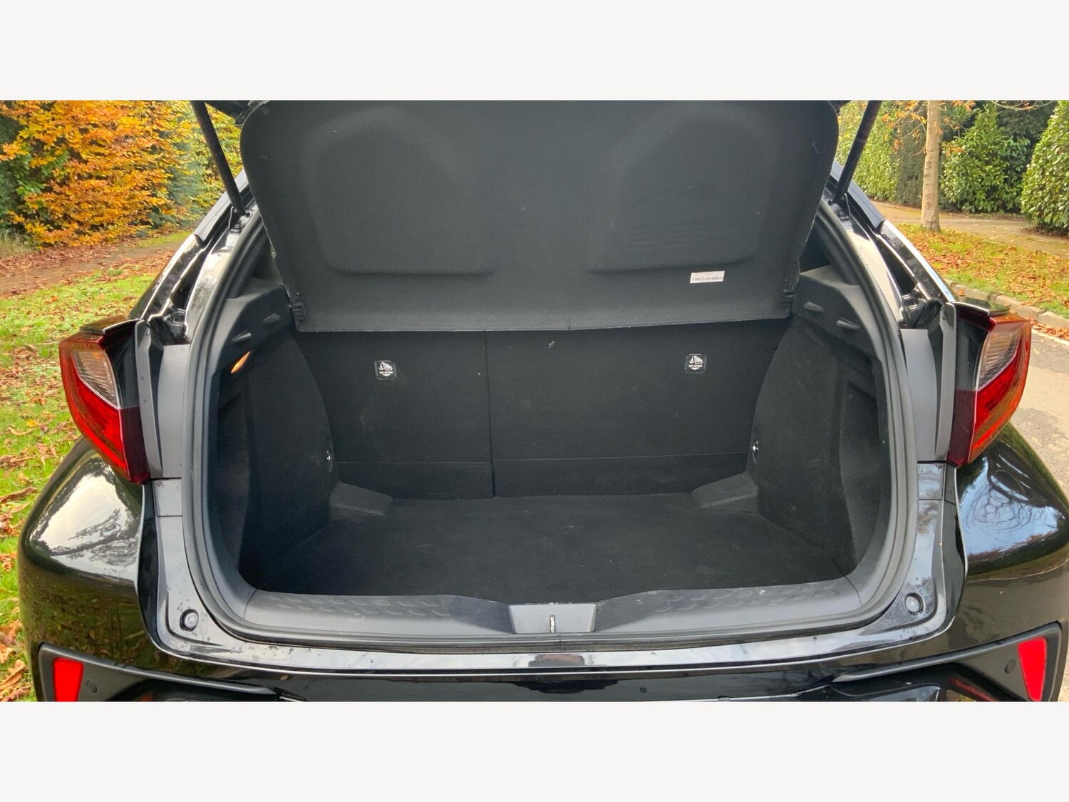 Used Toyota C-HR for sale - 76527770: Photo 16