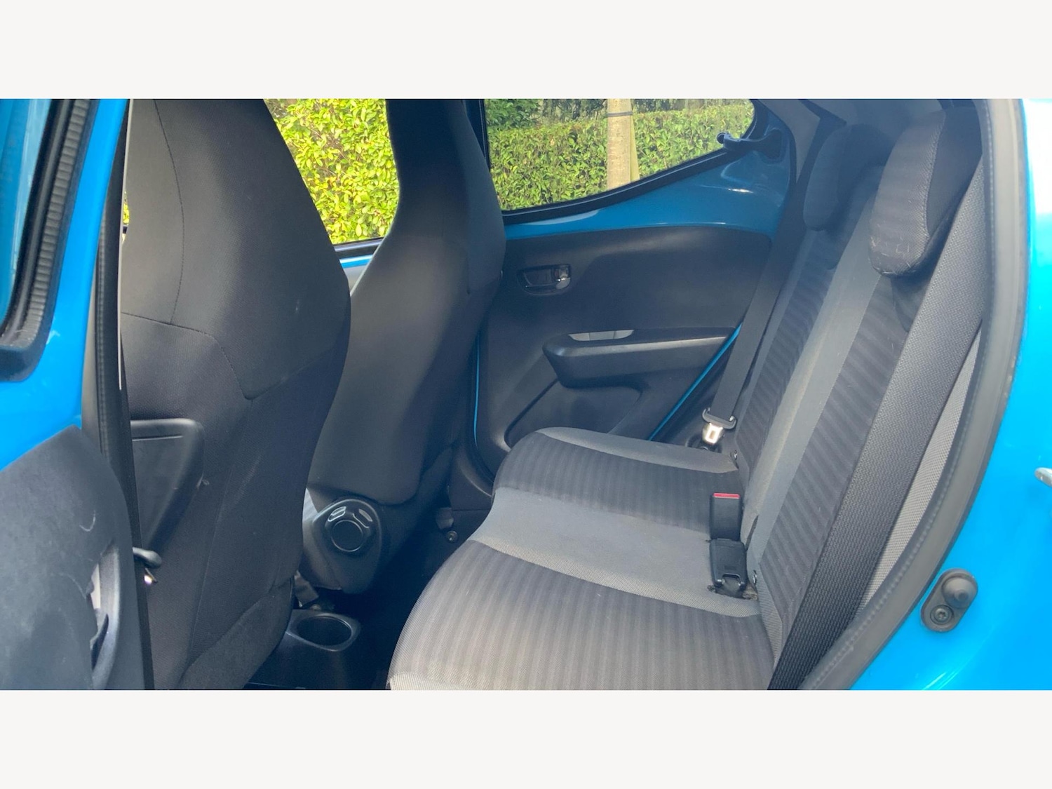 Used Toyota AYGO 2019 for sale - 77292084: Photo 15