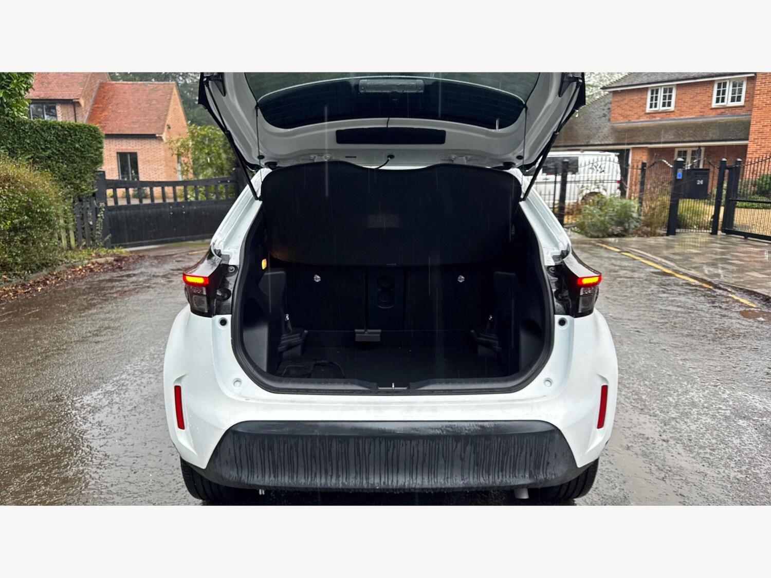 Used Toyota Yaris Cross for sale - 77497186: Photo 16