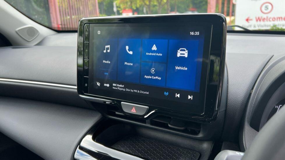 Used Toyota Yaris Cross 2024 for sale - 76424651: Photo 7