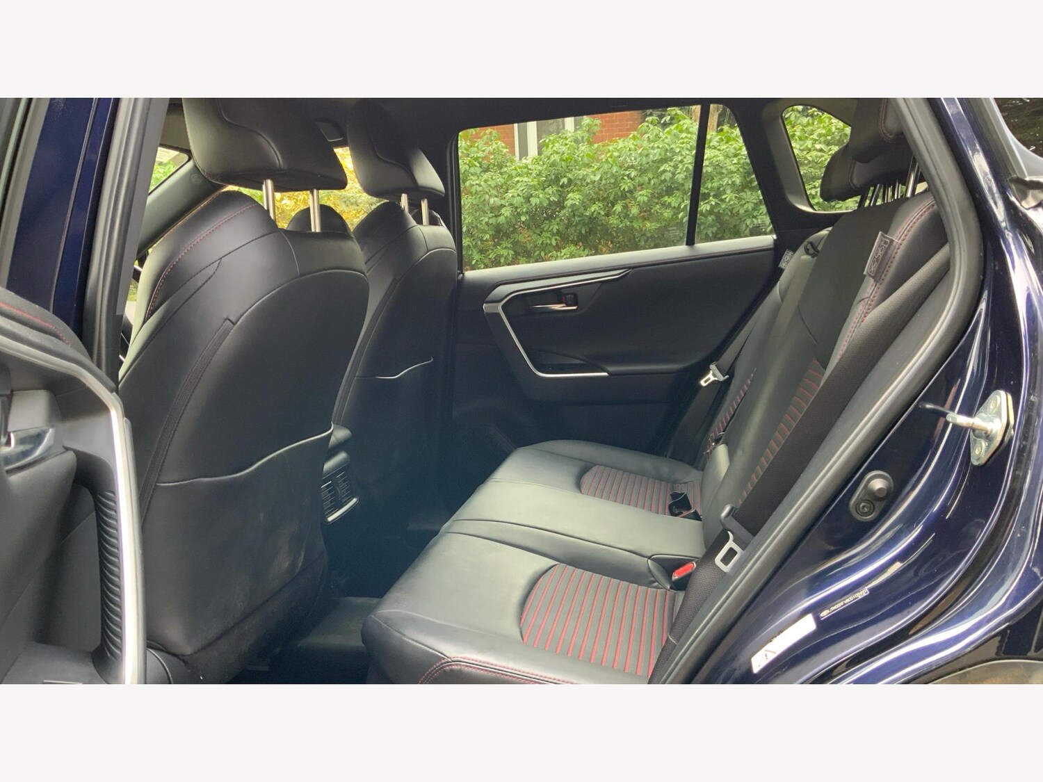 Used Toyota RAV4 2022 for sale - 76866467: Photo 15