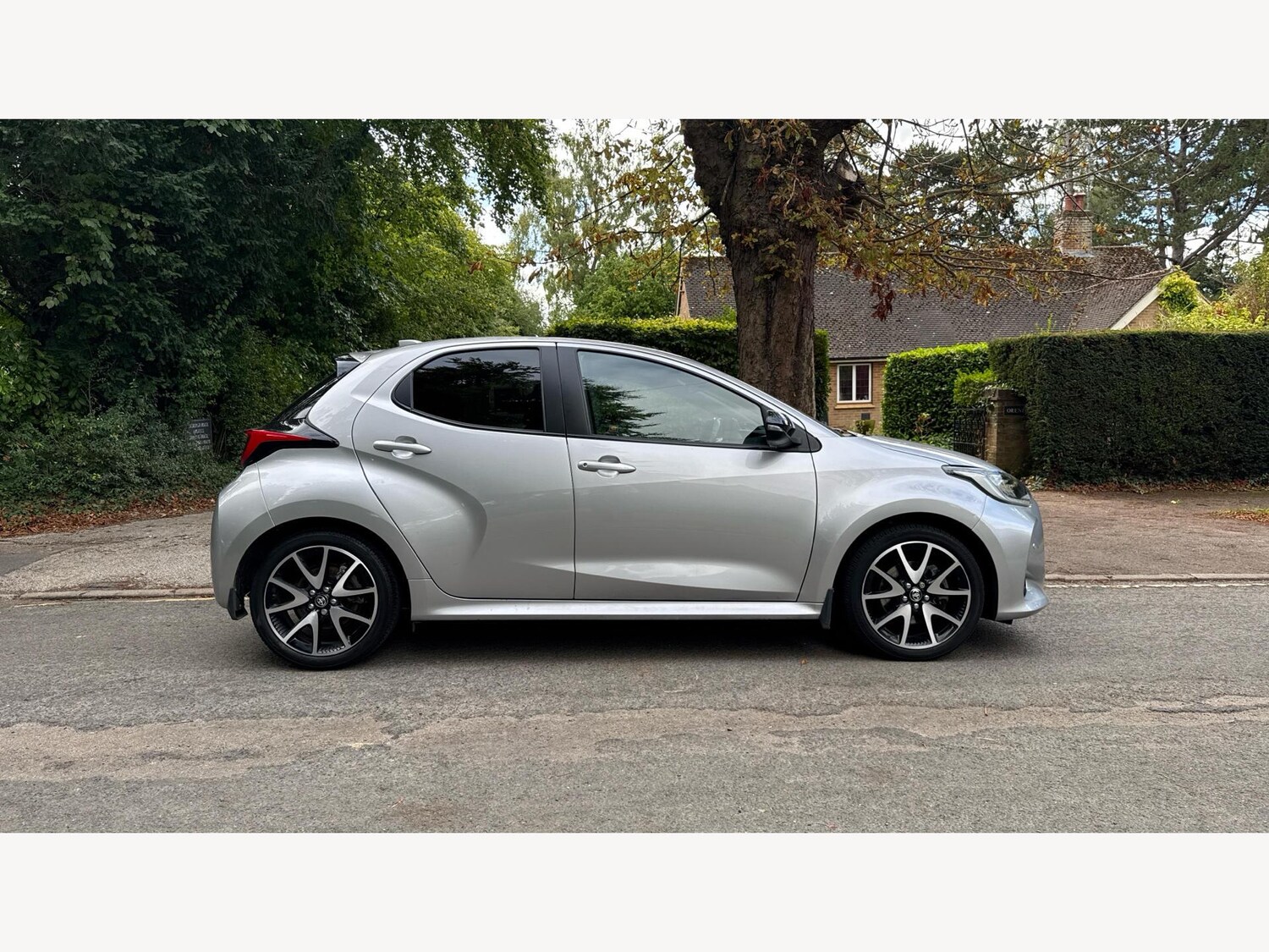Used Toyota Yaris 2021 for sale - 75949660: Photo 18