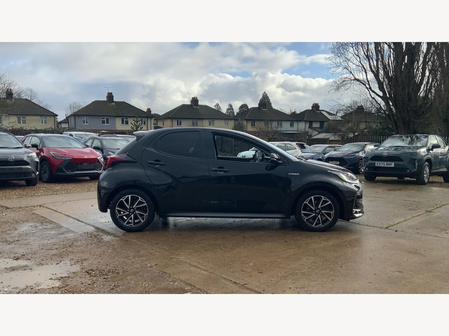 Used Toyota Yaris 2021 for sale - 77400433: Photo 18
