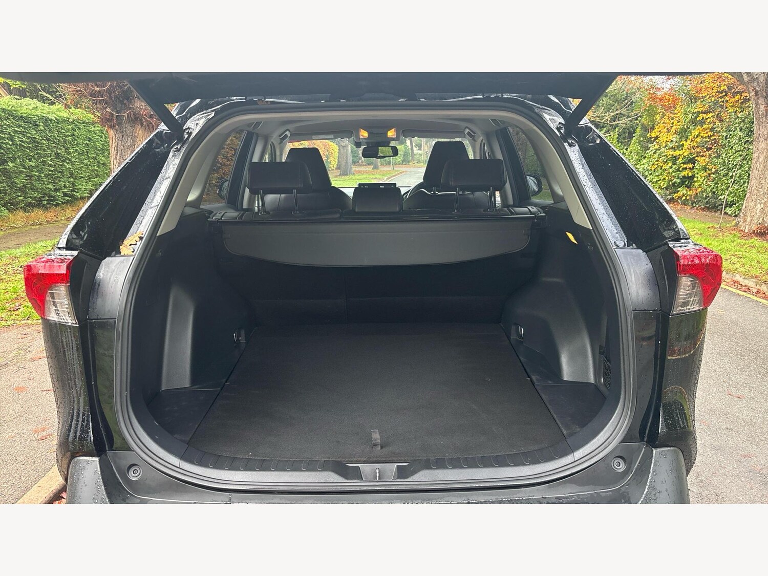 Used Toyota RAV4 2020 for sale - 76657190: Photo 16