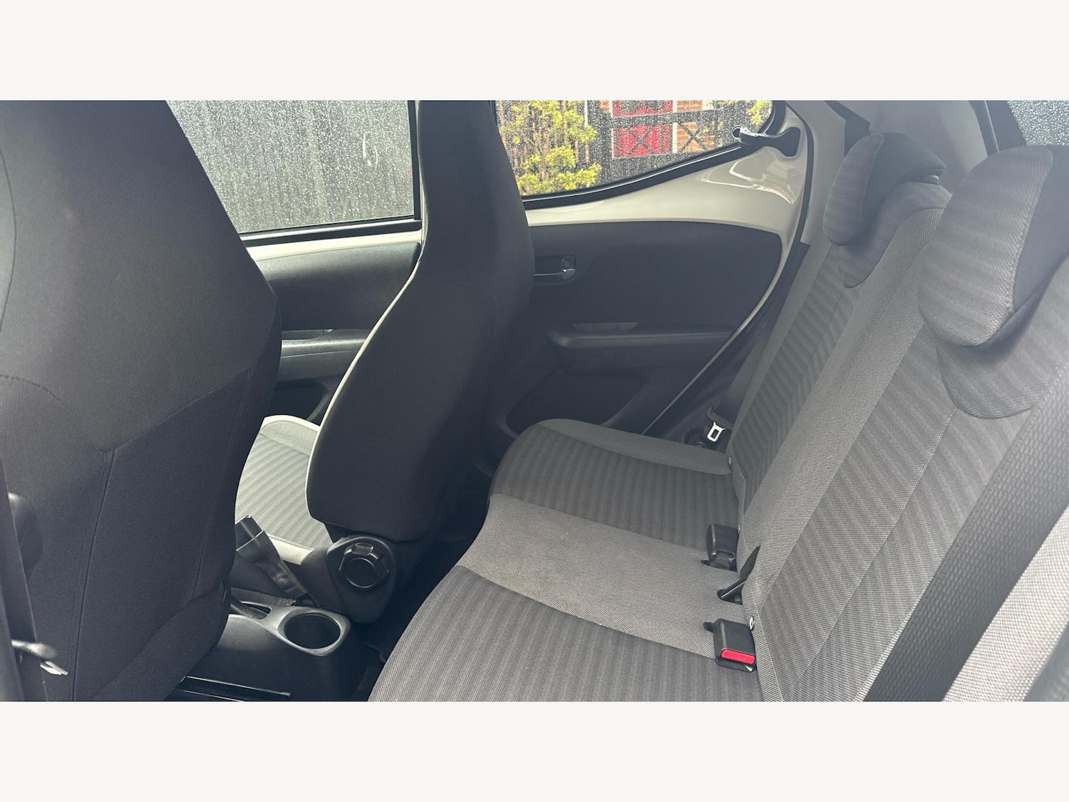 Used Toyota AYGO 2019 for sale - 76742310: Photo 15