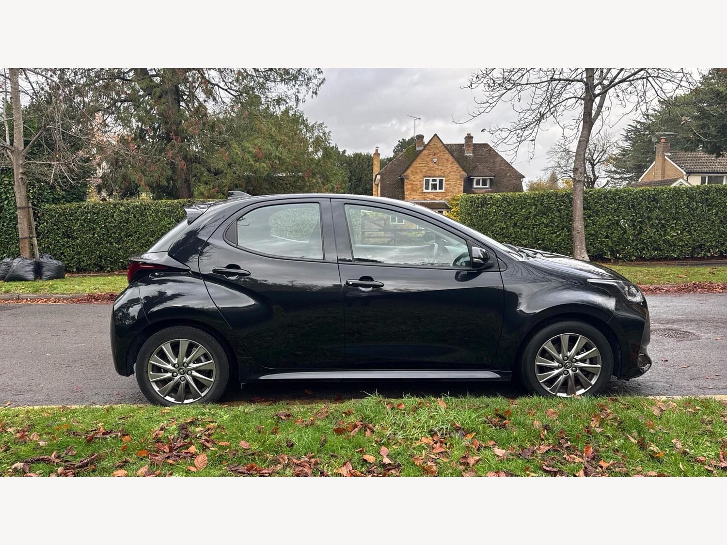 Used Toyota Yaris 2022 for sale - 76513323: Photo 18