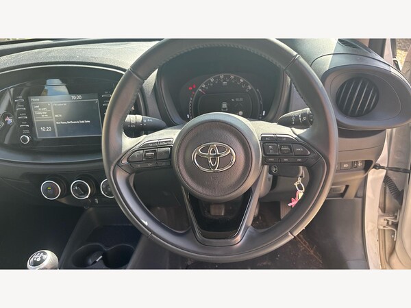 Used Toyota Aygo X 2022 for sale - 75670032: Photo 10