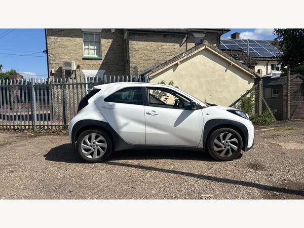 Used Toyota Aygo X 2022 for sale - 75670032: Photo 18