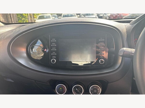 Used Toyota Aygo X 2022 for sale - 75670032: Photo 9
