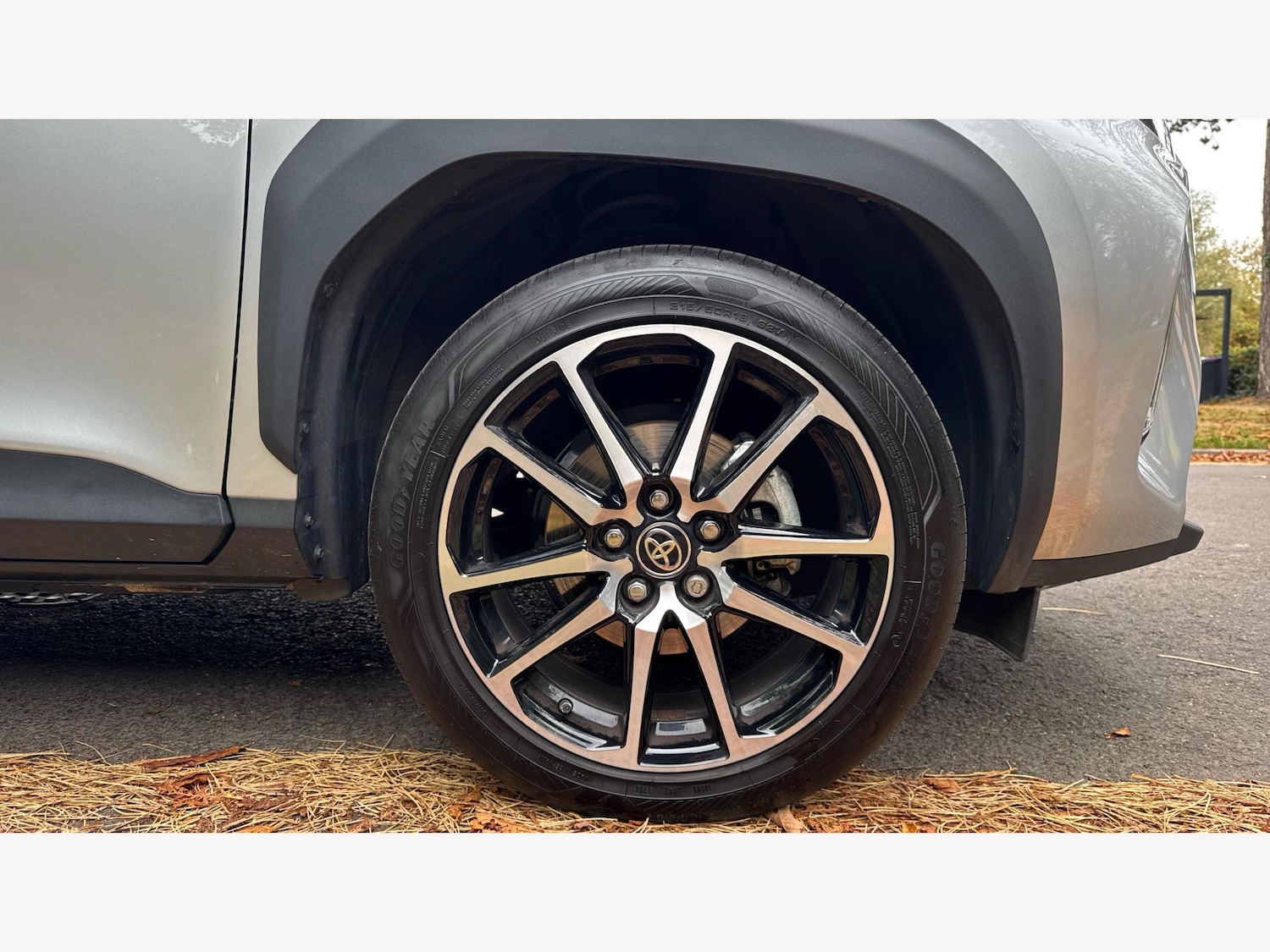 Used Toyota Yaris Cross 2024 for sale - 76371547: Photo 20