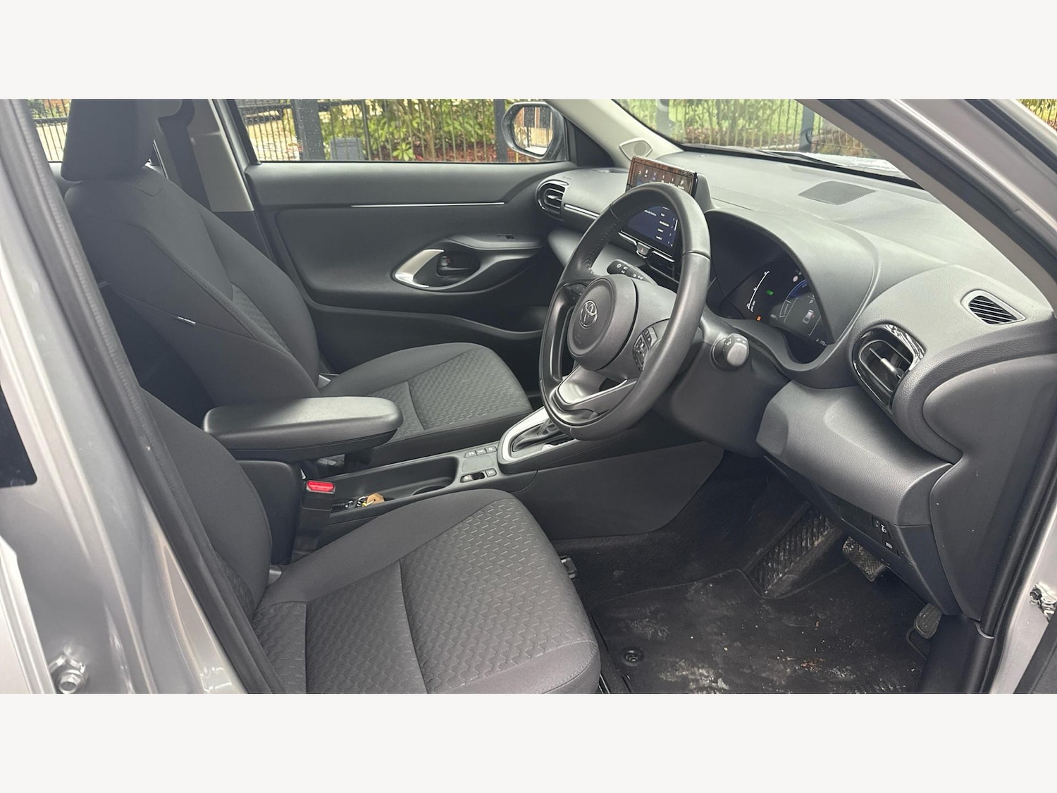 Used Toyota Yaris Cross 2025 for sale - 77144459: Photo 13