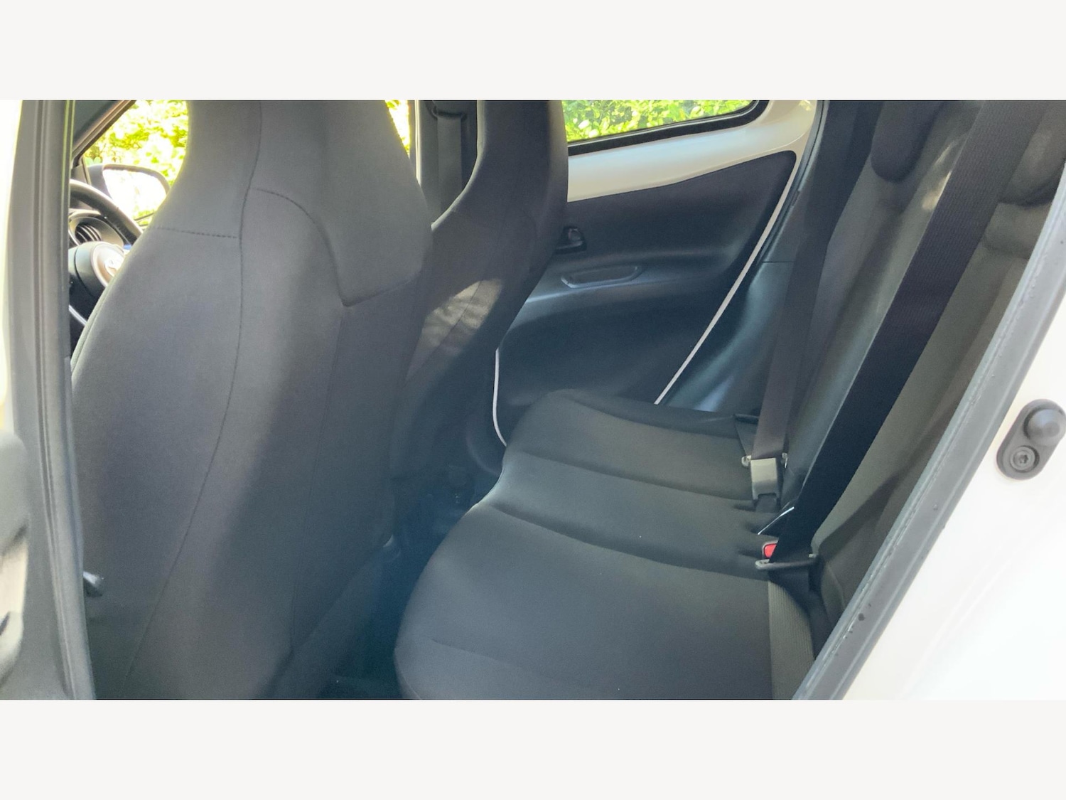 Used Toyota Aygo X 2024 for sale - 76512030: Photo 15