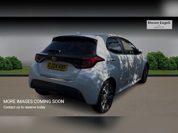 Used Toyota Yaris 2024 for sale - 77823972: Photo