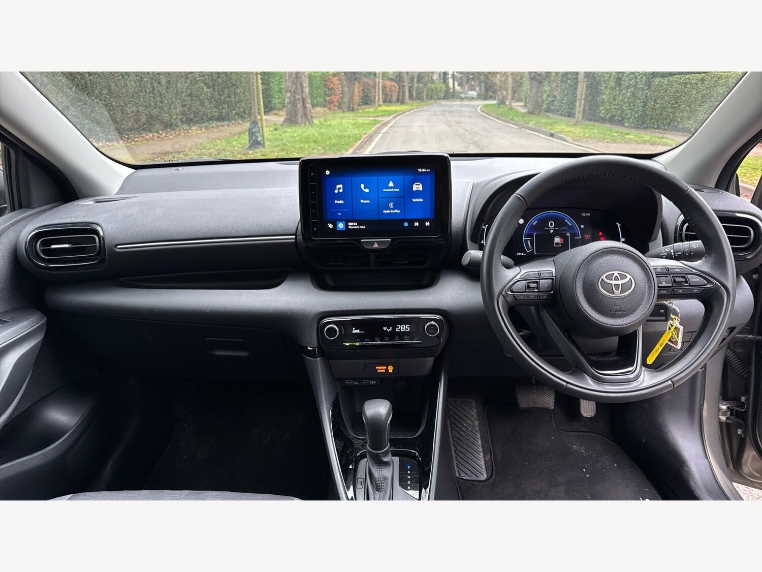 Used Toyota Yaris 2024 for sale - 77783099: Photo 7