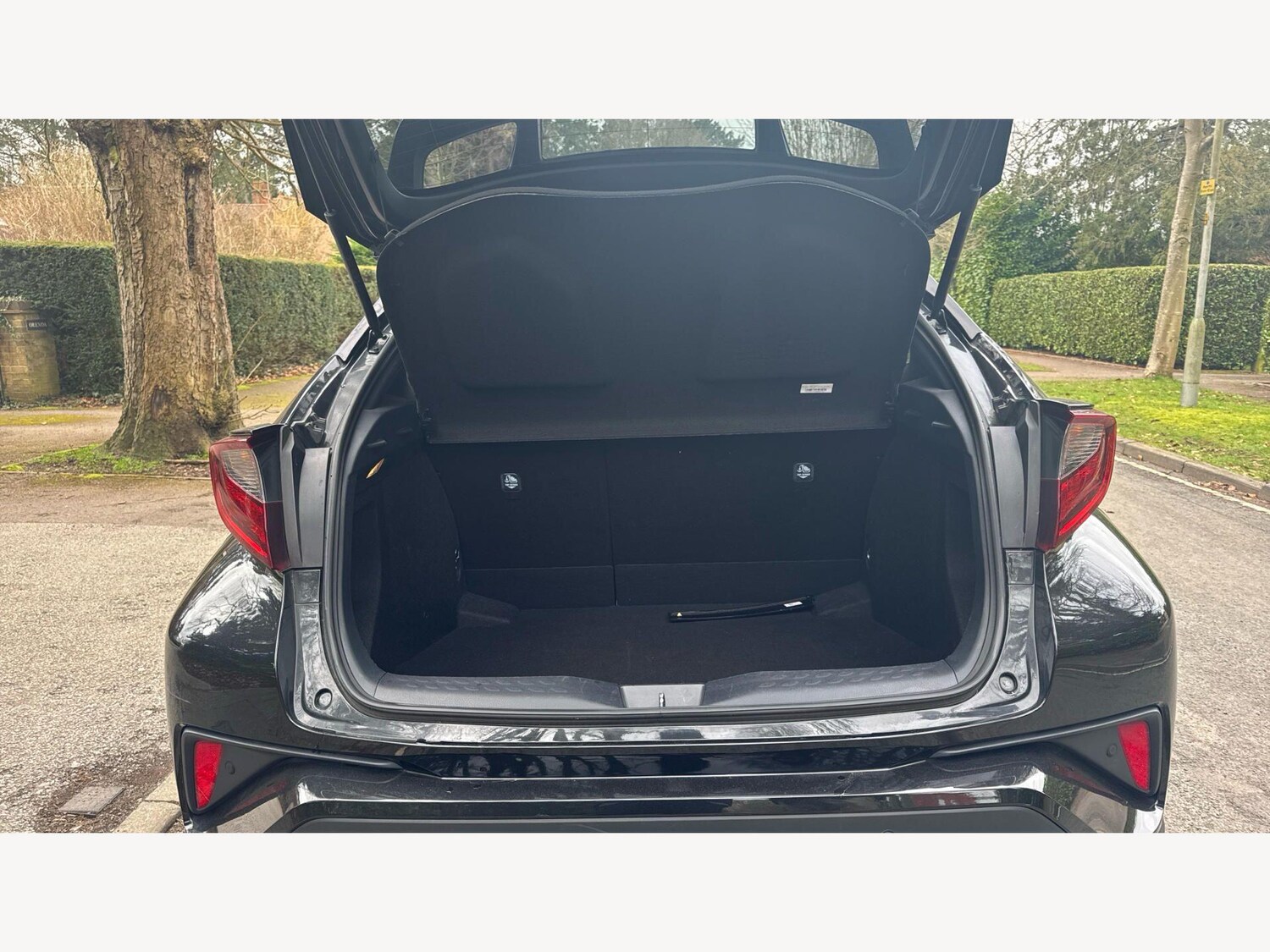 Used Toyota C-HR 2022 for sale - 77696437: Photo 16