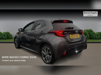 Used Toyota Yaris 2022 for sale - 76398453: Photo