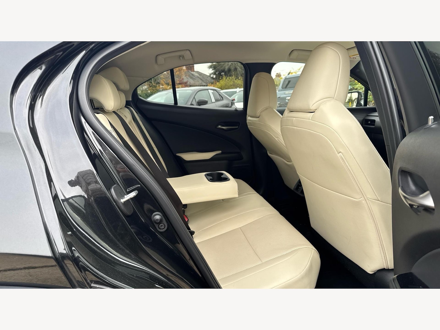 Used Lexus UX 2022 for sale - 76398500: Photo 14