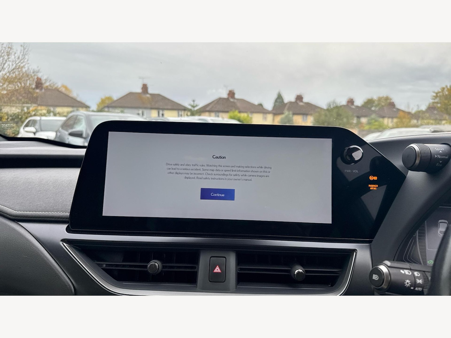 Used Lexus UX 2022 for sale - 76398500: Photo 9