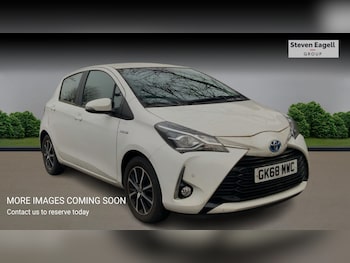 Used Toyota Yaris 2018 for sale - 78058107: Photo