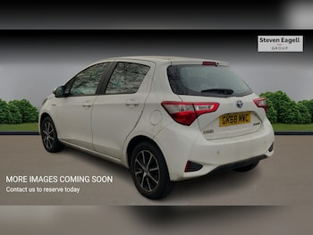 Used Toyota Yaris 2018 for sale - 78058107: Photo