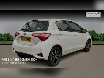 Used Toyota Yaris 2018 for sale - 78058107: Photo