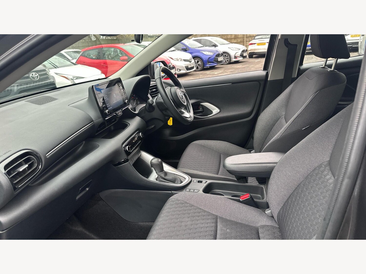 Used Toyota Yaris 2022 for sale - 77203073: Photo 12