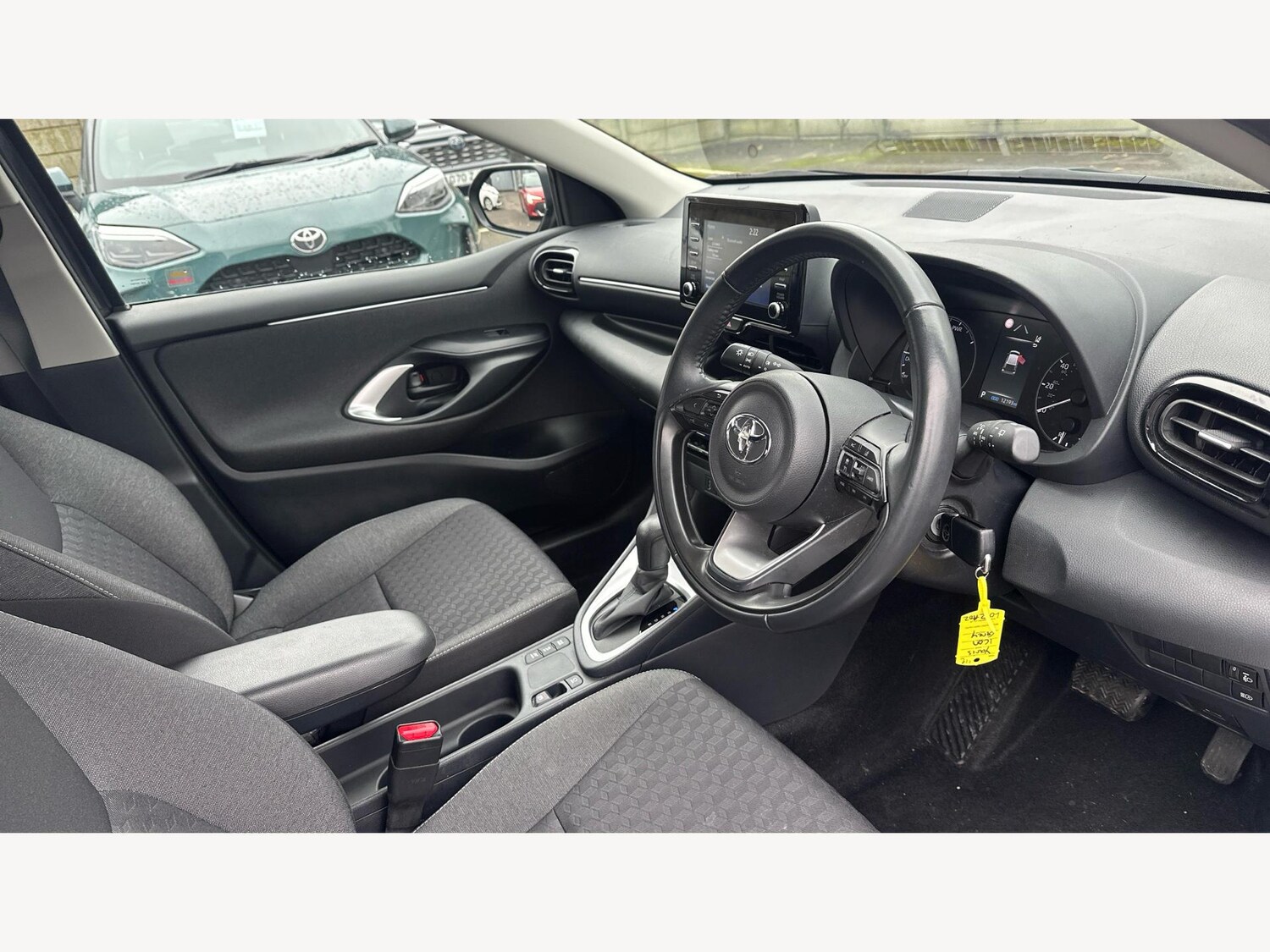 Used Toyota Yaris 2022 for sale - 77203073: Photo 13