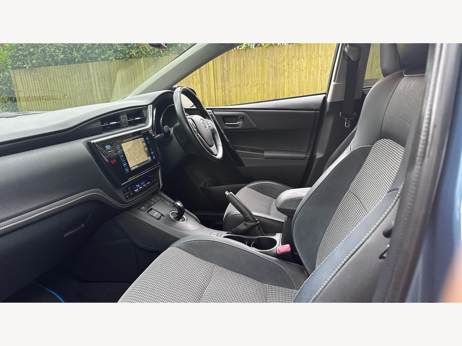 Used Toyota Auris 2016 for sale - 76527883: Photo 12