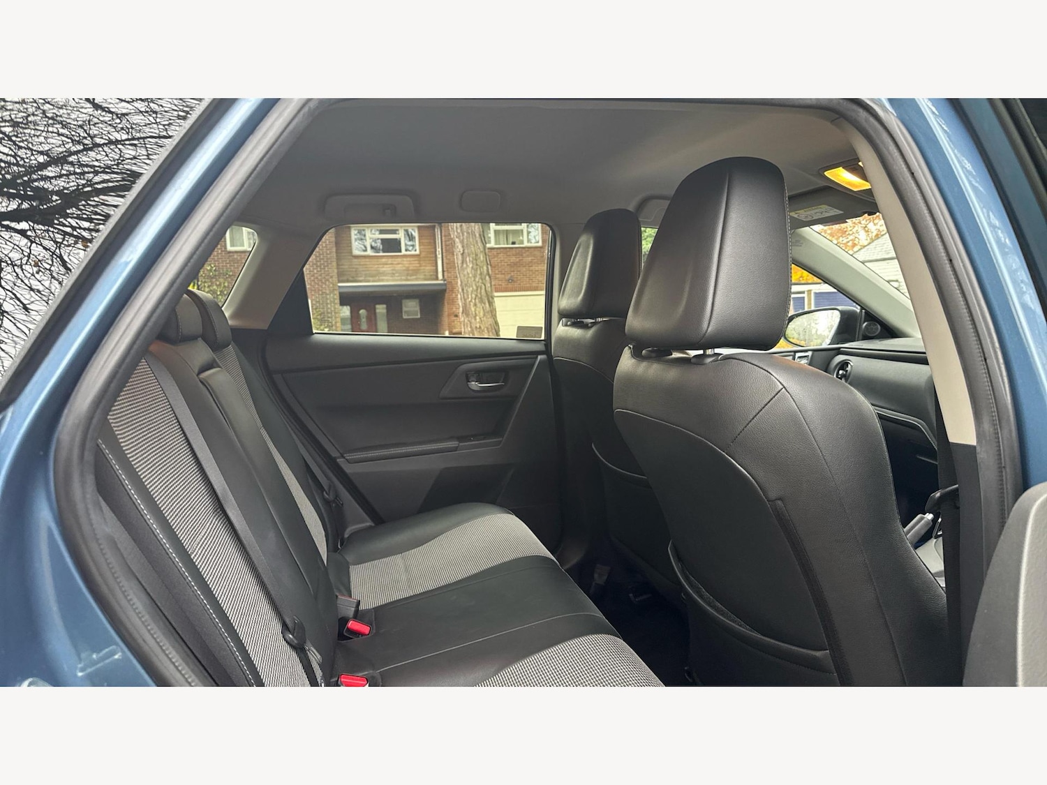 Used Toyota Auris 2016 for sale - 76527883: Photo 14