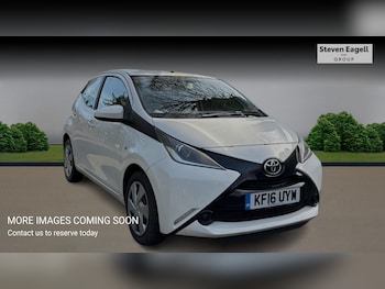 (16) - 1.0 VVT-i x-play Euro 6 5dr