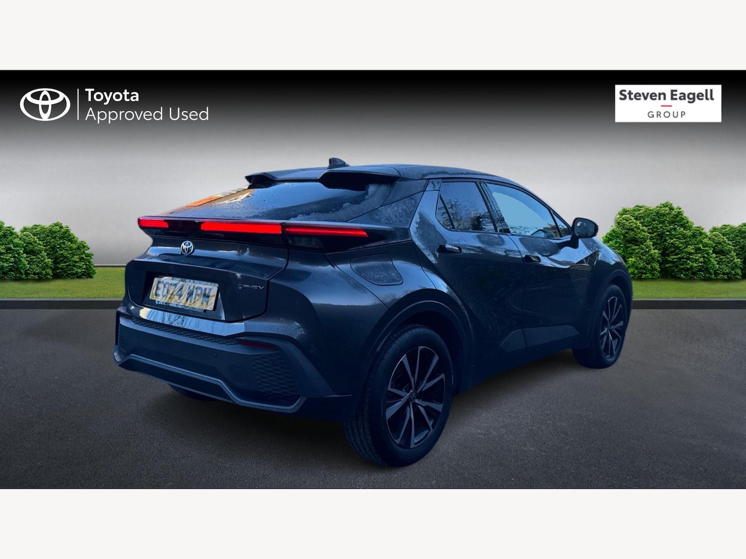 Used Toyota C-HR 2024 for sale - 77101980: Photo 2