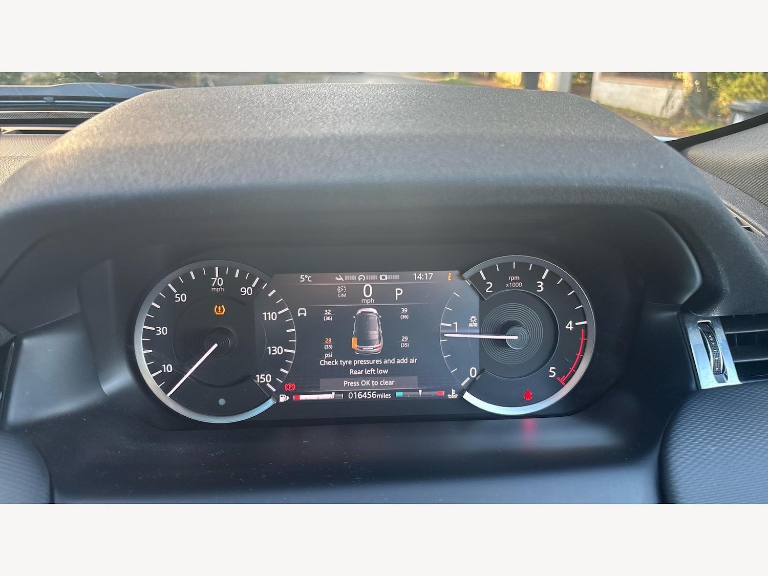 Used Land Rover Discovery Sport 2020 for sale - 76607850: Photo 11