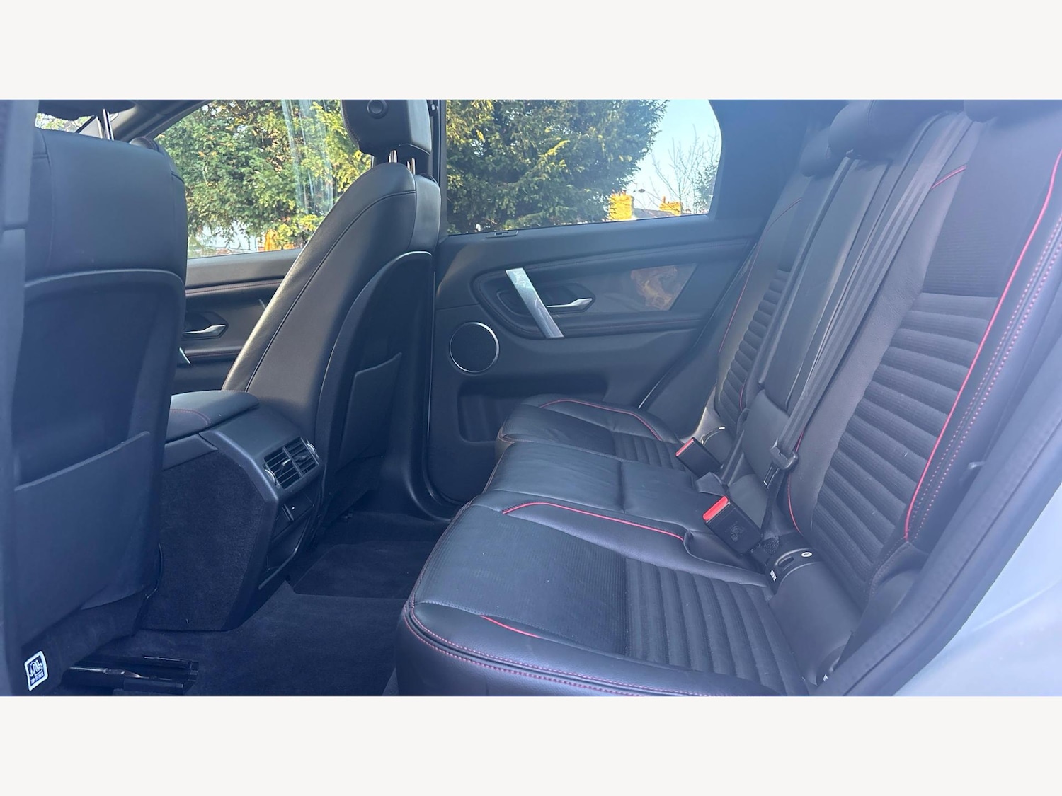 Used Land Rover Discovery Sport 2020 for sale - 76607850: Photo 15