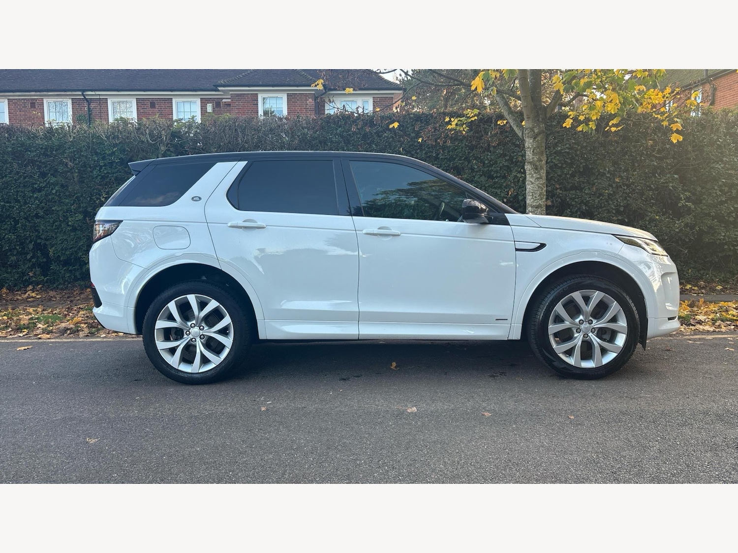 Used Land Rover Discovery Sport 2020 for sale - 76607850: Photo 18