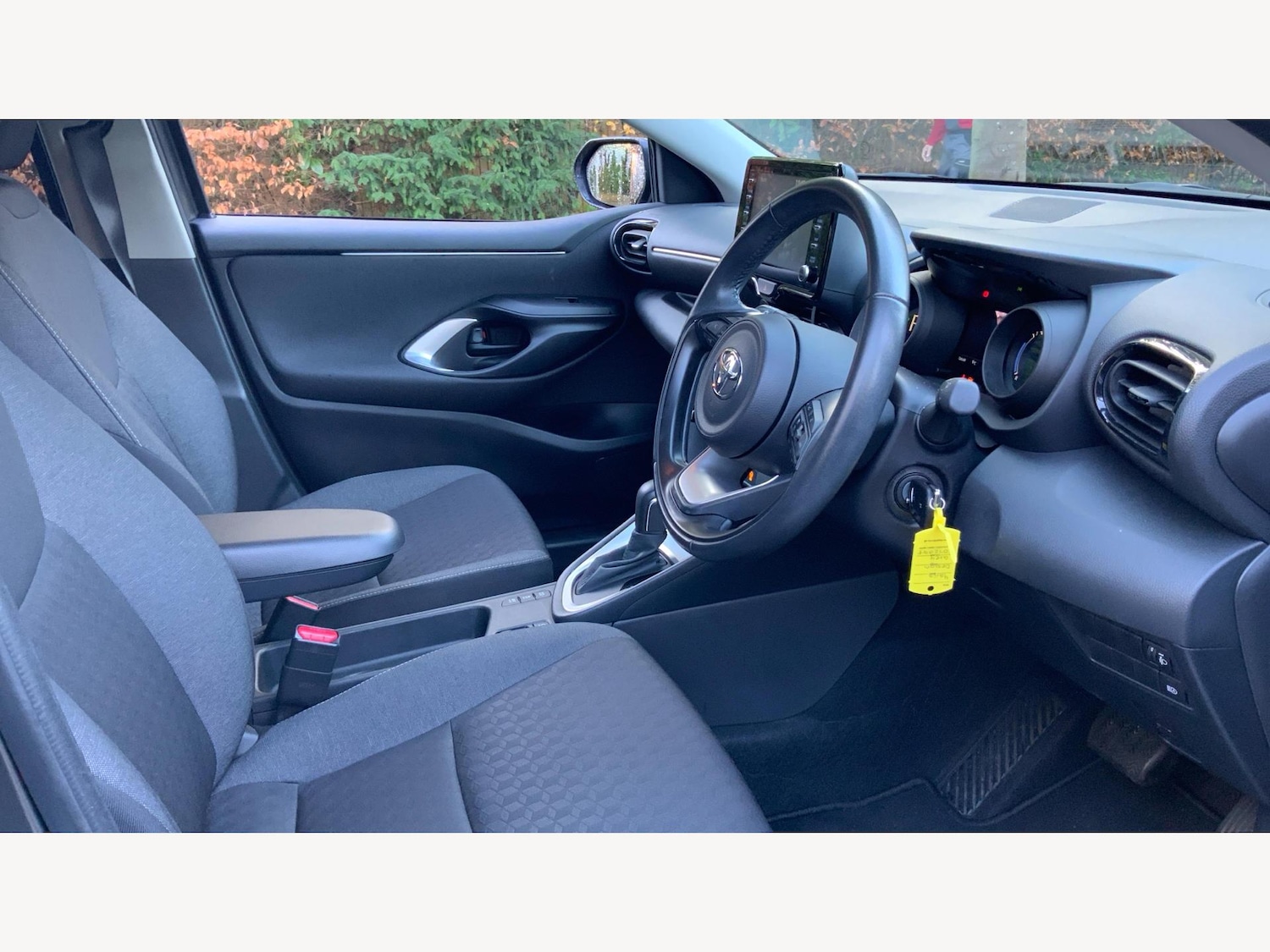 Used Toyota Yaris 2022 for sale - 76656997: Photo 13