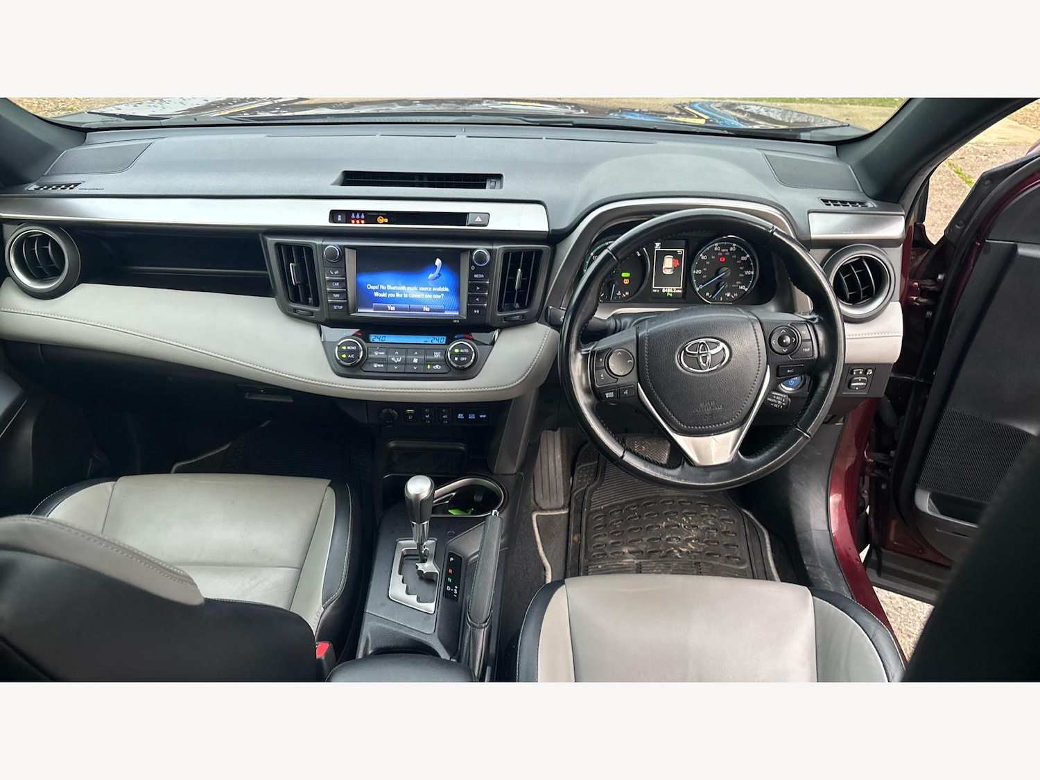 Used Toyota RAV4 2017 for sale - 77050287: Photo 7