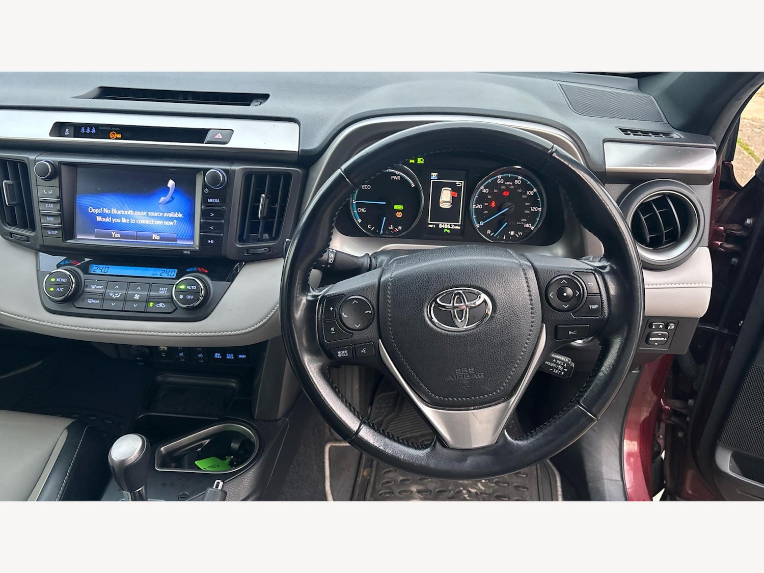 Used Toyota RAV4 2017 for sale - 77050287: Photo 8