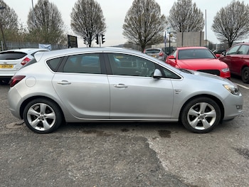 Used Vauxhall Astra undefined for sale - 78045332: Photo