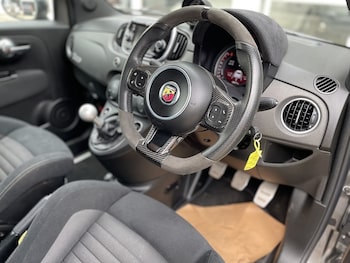 Used Abarth 595 2018 for sale - 75995768: Photo