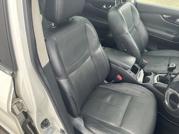 Used Nissan Qashqai 2015 for sale - 75441478: Photo