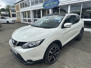 Used Nissan Qashqai 2015 for sale - 75441478: Photo